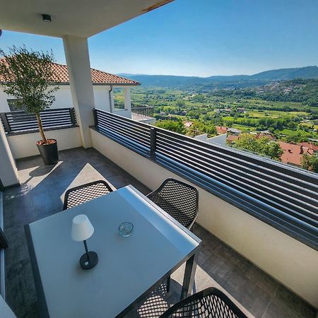 Villa Capris Apartments Koper Exterior photo